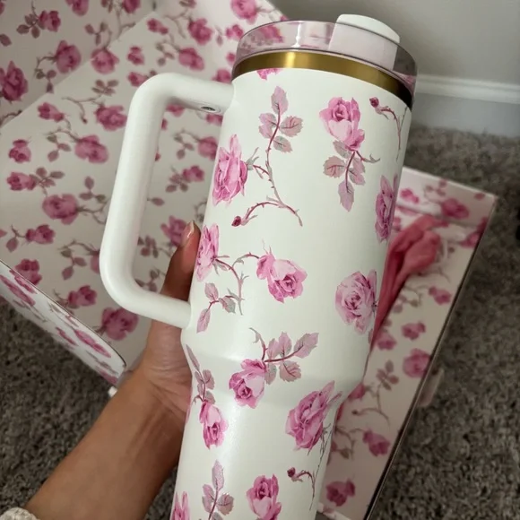 Stanley Pink and White Insulated Water Bottle - Picture 2 of 8